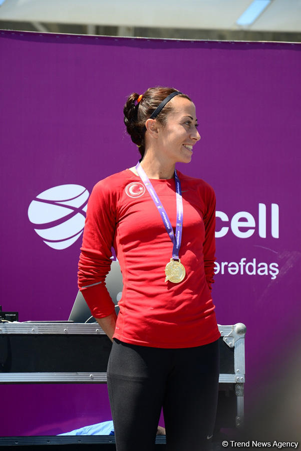“Bakı Marafonu 2018”-in qalibləri mükafatlandırılıb (FOTO)