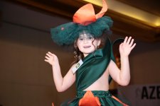 Azərbaycanın bahar çiçəkləri - Rəngli dəfilə (FOTO)