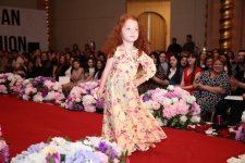 Azərbaycanın bahar çiçəkləri - Rəngli dəfilə (FOTO)