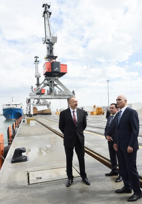 Prezident İlham Əliyev Bakı Beynəlxalq Dəniz Ticarət Limanı Kompleksinin açılışında iştirak edib (FOTO) (YENİLƏNİB-2)