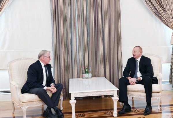 Prezident İlham Əliyev Niderland Krallığı Senatının sabiq sədrini qəbul edib (YENİLƏNİB)