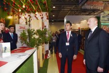 Prezident İlham Əliyev XXIV Azərbaycan Beynəlxalq Qida Sənayesi və XII Azərbaycan Beynəlxalq Kənd Təsərrüfatı sərgiləri ilə tanış olub (YENİLƏNİB -2)