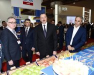 Prezident İlham Əliyev XXIV Azərbaycan Beynəlxalq Qida Sənayesi və XII Azərbaycan Beynəlxalq Kənd Təsərrüfatı sərgiləri ilə tanış olub (YENİLƏNİB -2)