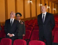 Prezident İlham Əlahiddə Ümumqoşun Ordusunun “N” saylı hərbi hissəsində yaradılan şəraitlə tanış olub (FOTO) (YENİLƏNİB)