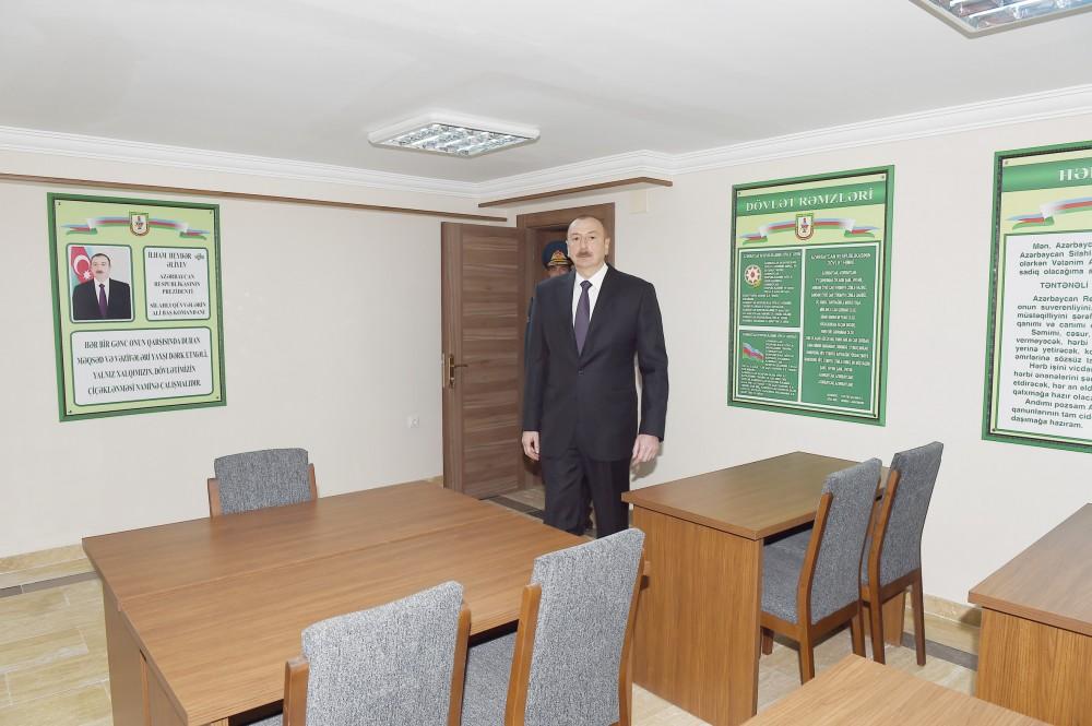 Prezident İlham Əliyev Dövlət Sərhəd Xidmətinin Naxçıvanda yerləşən sərhəd dəstəsində yaradılan şəraitlə tanış olub (FOTO)