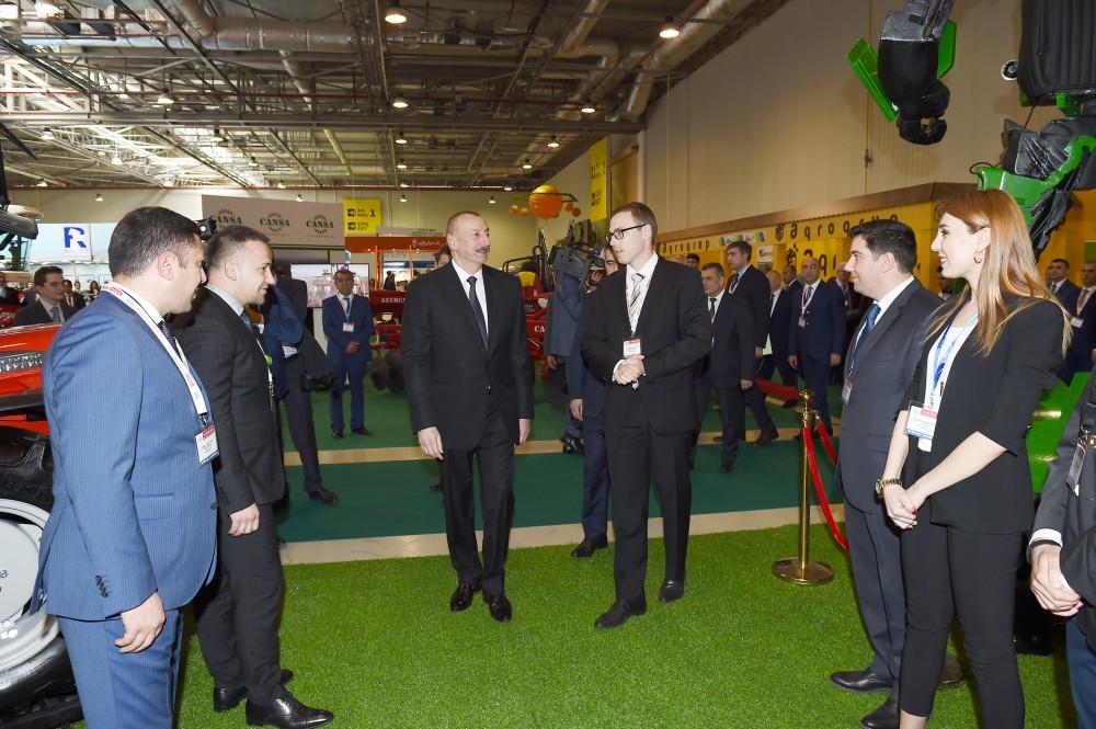 Prezident İlham Əliyev XXIV Azərbaycan Beynəlxalq Qida Sənayesi və XII Azərbaycan Beynəlxalq Kənd Təsərrüfatı sərgiləri ilə tanış olub (YENİLƏNİB -2)