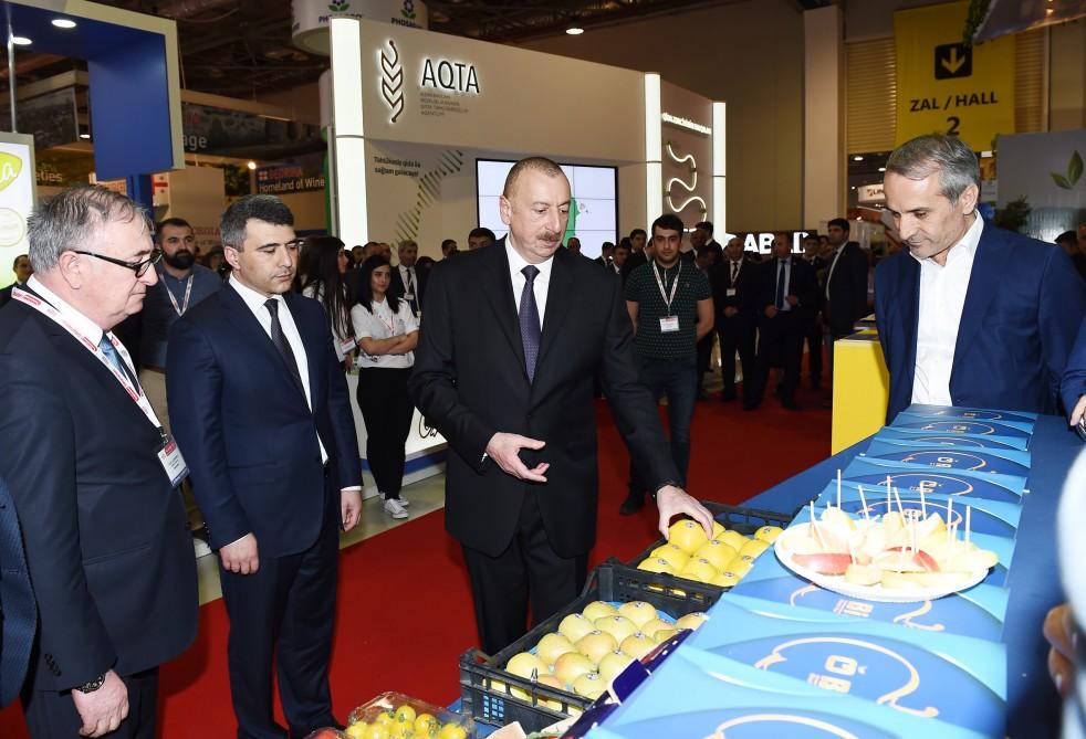 Prezident İlham Əliyev XXIV Azərbaycan Beynəlxalq Qida Sənayesi və XII Azərbaycan Beynəlxalq Kənd Təsərrüfatı sərgiləri ilə tanış olub (YENİLƏNİB -2)