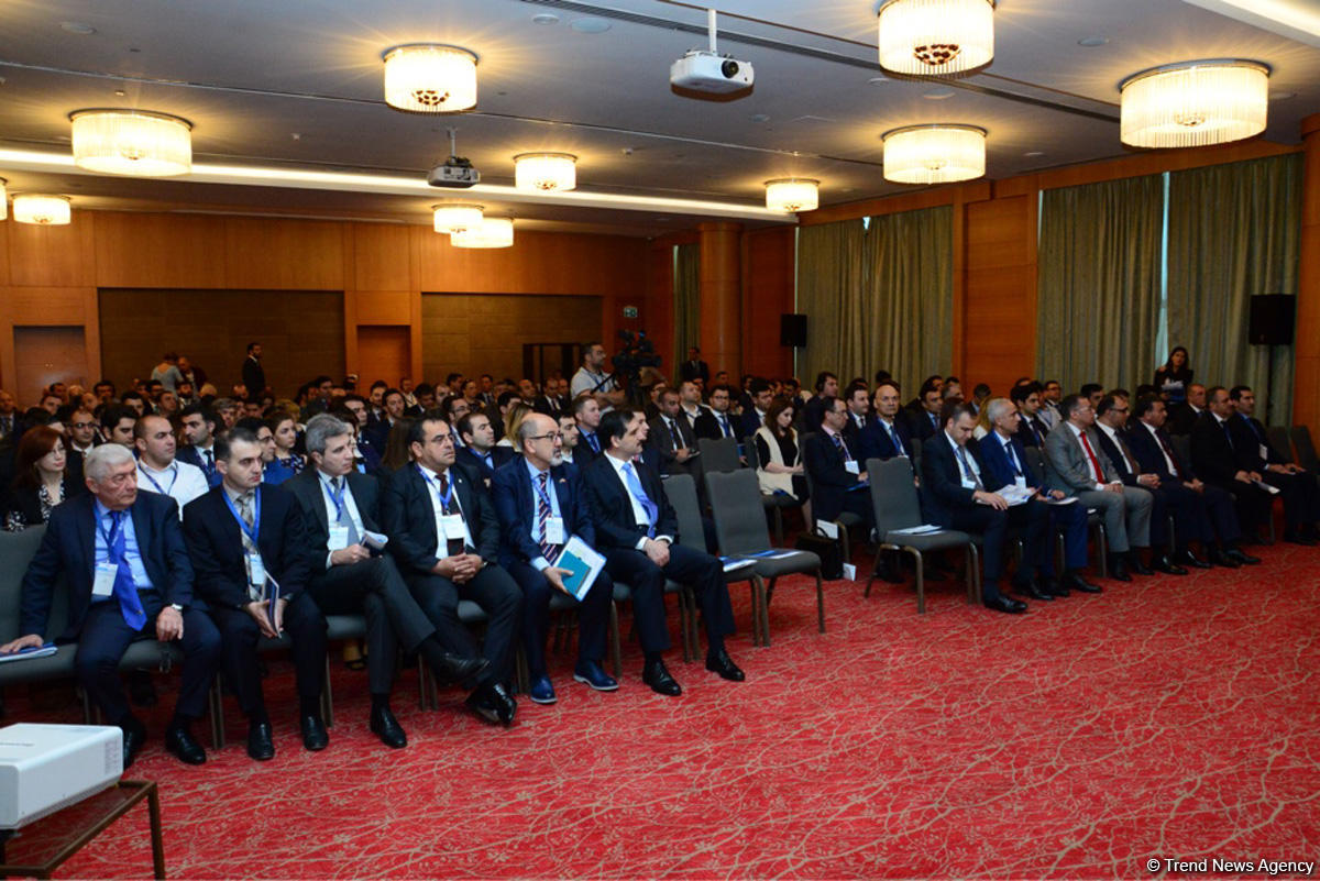 Azərbaycanda nağdsız hesablaşmalara keçid üzrə yeni proqram qəbul olunacaq (FOTO)