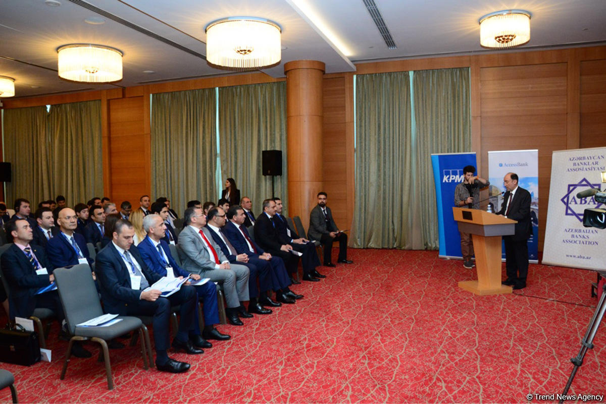 Azərbaycanda nağdsız hesablaşmalara keçid üzrə yeni proqram qəbul olunacaq (FOTO)