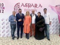 Gülnarə Xəlilova Qazaxıstanda gənc dizaynerlərin işini qiymətləndirib (FOTO)