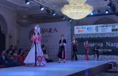 Gülnarə Xəlilova Qazaxıstanda gənc dizaynerlərin işini qiymətləndirib (FOTO)