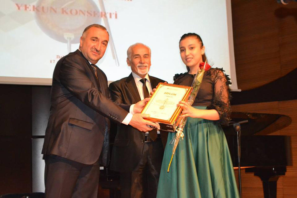 Gənc kamança ifaçılarının II respublika müsabiqəsinin yekun konserti olub (FOTO)