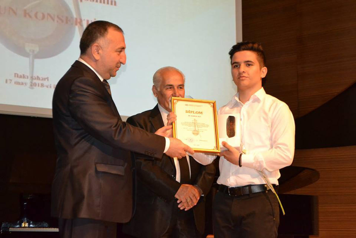 Gənc kamança ifaçılarının II respublika müsabiqəsinin yekun konserti olub (FOTO)