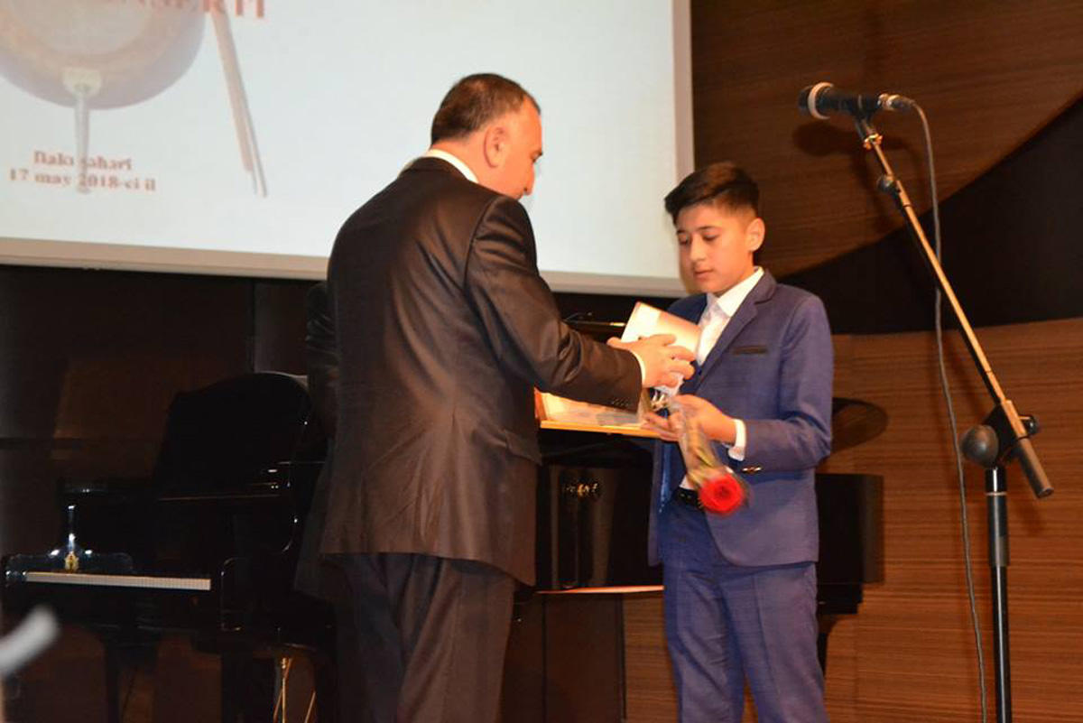 Gənc kamança ifaçılarının II respublika müsabiqəsinin yekun konserti olub (FOTO)