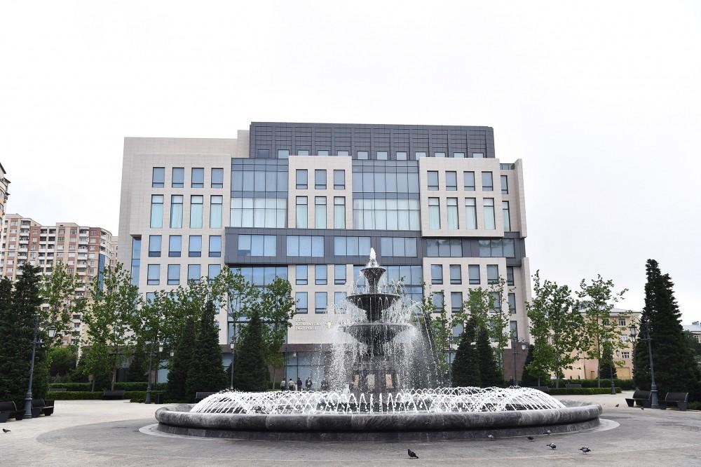 Prezident İlham Əliyev Yeni Azərbaycan Partiyasının yeni inzibati binasının açılışında iştirak edib (FOTO) (YENİLƏNİB)