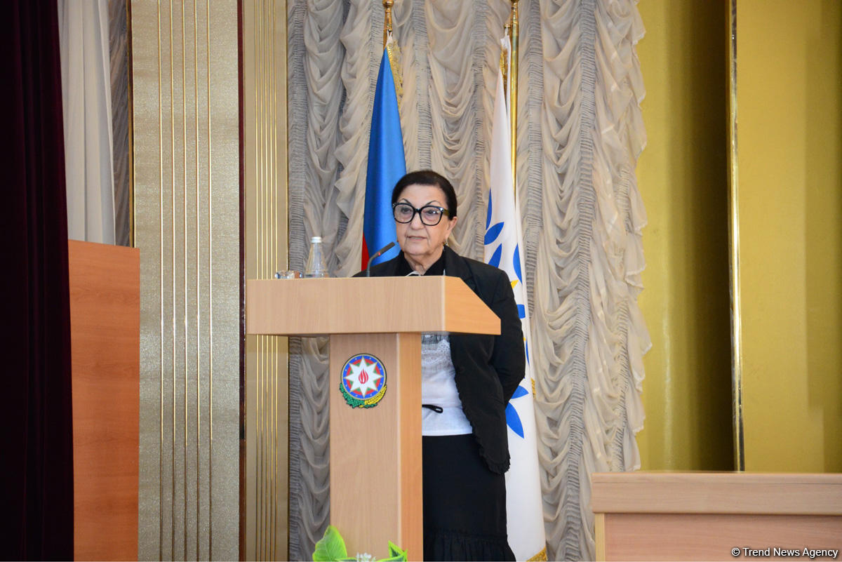 YAP-ın Xətai rayon təşkilatında Azərbaycan Xalq Cümhuriyyətinin 100 illiyi qeyd edilib (FOTO)