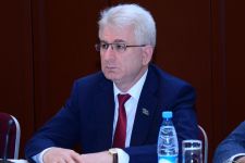 “Müsəlman Şərqində ilk demokratik respublika” adlı elmi-praktik konfransı keçirilib (FOTO)