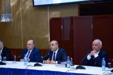 “Müsəlman Şərqində ilk demokratik respublika” adlı elmi-praktik konfransı keçirilib (FOTO)