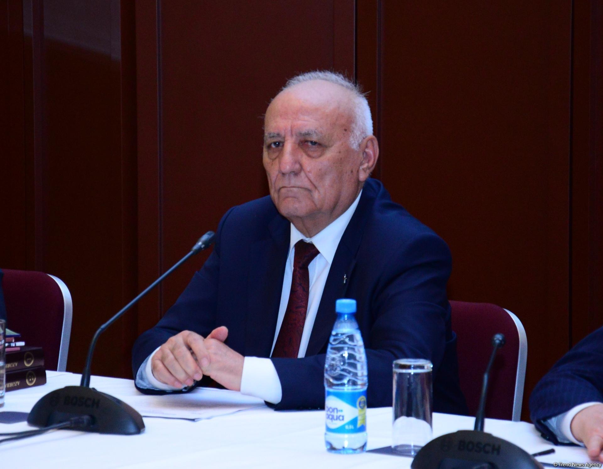 “Müsəlman Şərqində ilk demokratik respublika” adlı elmi-praktik konfransı keçirilib (FOTO)