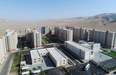 Prezident İlham Əliyev və birinci xanım Mehriban Əliyeva məcburi köçkünlər üçün salınmış “Qobu Park” yaşayış kompleksinin açılışında iştirak ediblər (YENİLƏNİB-2) (FOTO)
