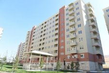 Prezident İlham Əliyev və birinci xanım Mehriban Əliyeva məcburi köçkünlər üçün salınmış “Qobu Park” yaşayış kompleksinin açılışında iştirak ediblər (YENİLƏNİB-2) (FOTO)