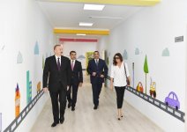 Prezident İlham Əliyev və birinci xanım Mehriban Əliyeva məcburi köçkünlər üçün salınmış “Qobu Park” yaşayış kompleksinin açılışında iştirak ediblər (YENİLƏNİB-2) (FOTO)