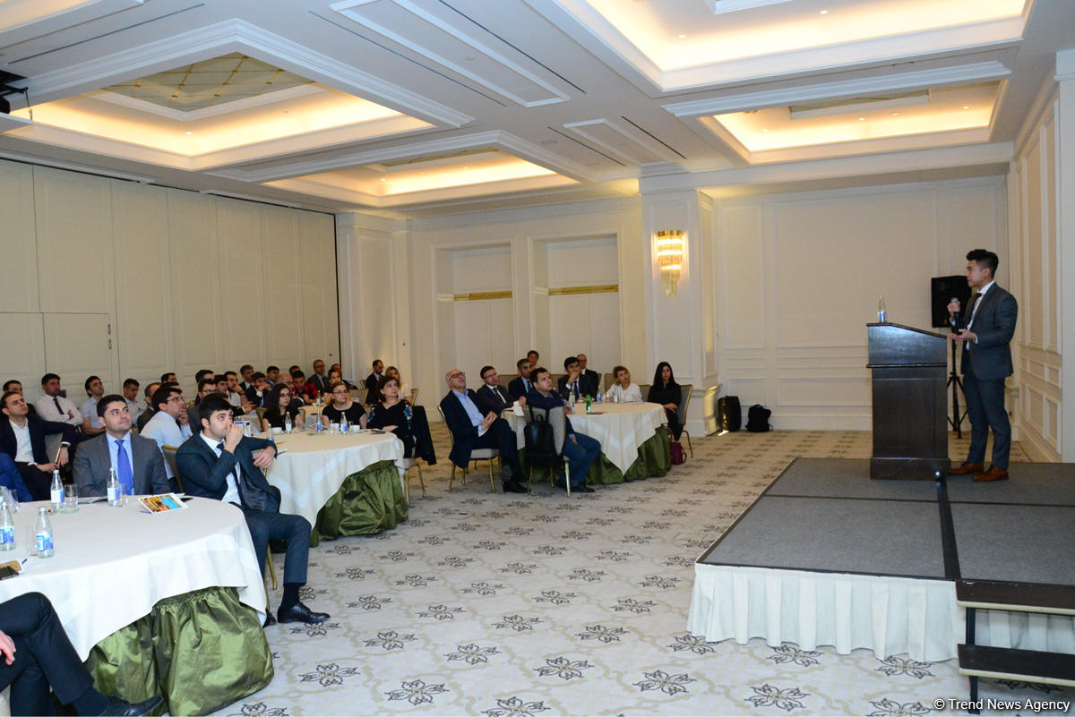 "Moody's" Azərbaycan iqtisadiyyatında neft-qaz sektorunun rolu barədə (YENİLƏNİB) (FOTO)