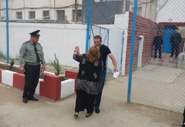 475 məhkum azad edilib, 98 məhkumun cəzası yarıyadək azaldılıb