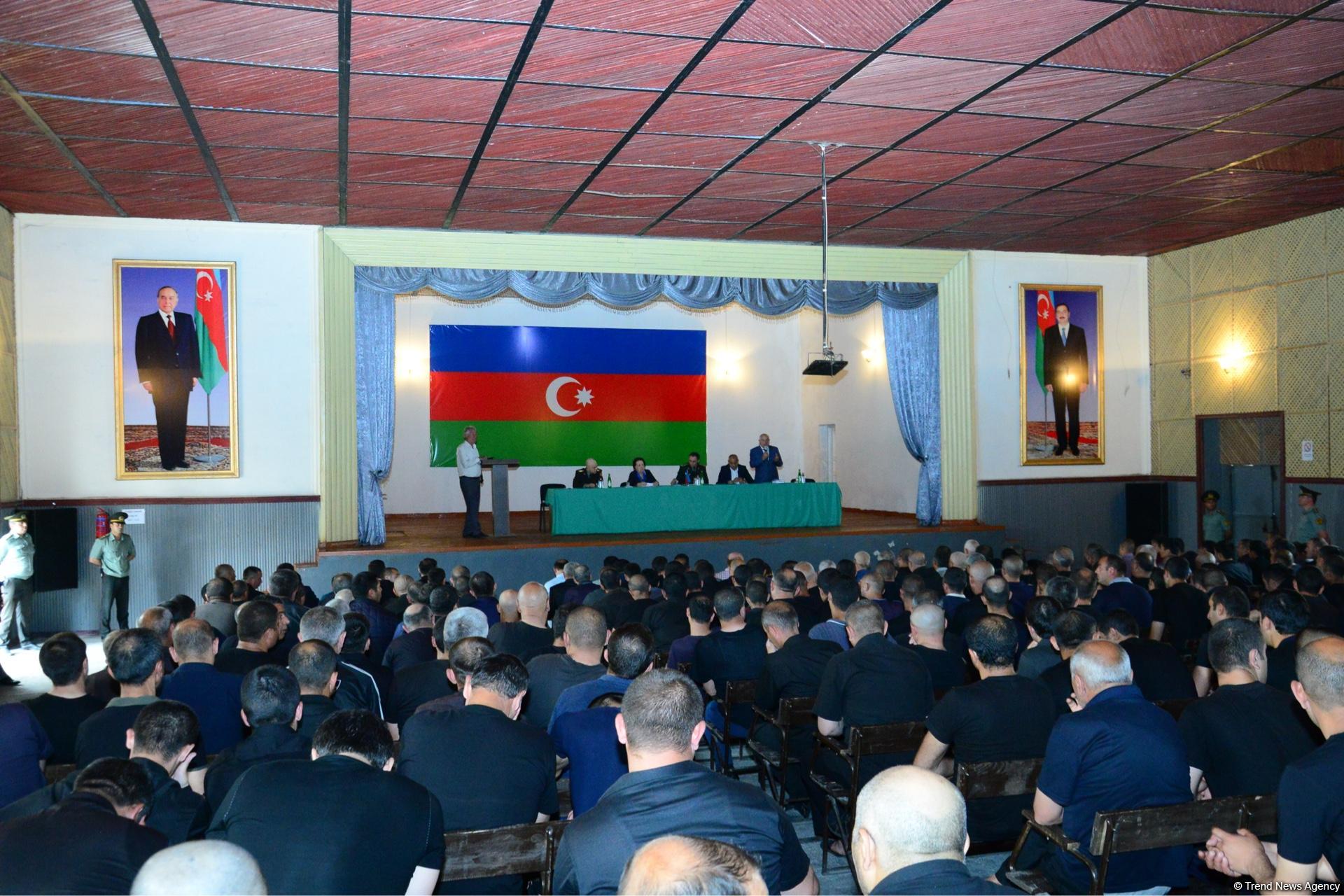 6 saylı cəzaçəkmə müəssisəsindən 62 məhkum azadlığa buraxılıb (FOTO)