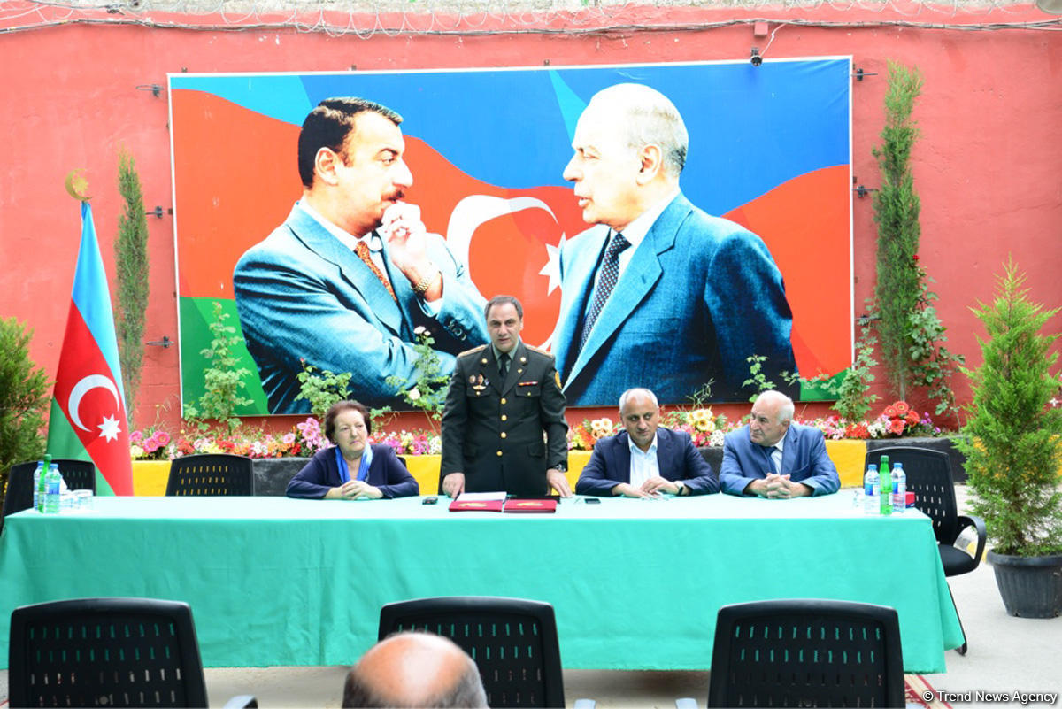 Penitesiar Xidmətin Müalicə müəssisəsindən 17 məhkum azadlığa buraxılıb (FOTO)