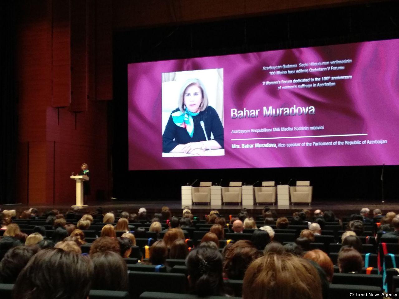 Bahar Muradova: Azərbaycan qadınları müstəqilliyin və ərazi bütövlüyünün qorunması üçün öz canlarını verməkdən çəkinmirlər