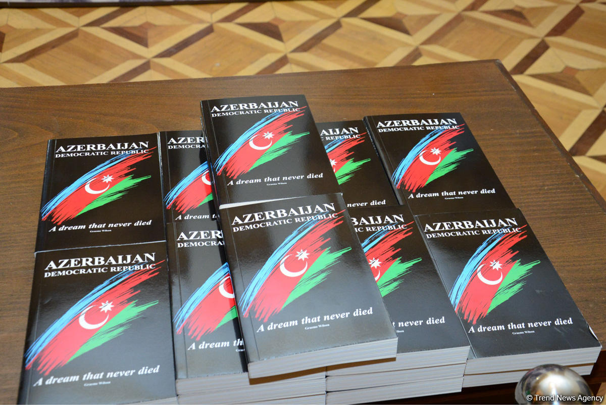 “Azerbaijan Democratic Republic” adlı kitabın təqdimat mərasimi keçirilib (FOTO)