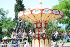 Bakıda uşaqların 1 iyun sevinci (FOTO)