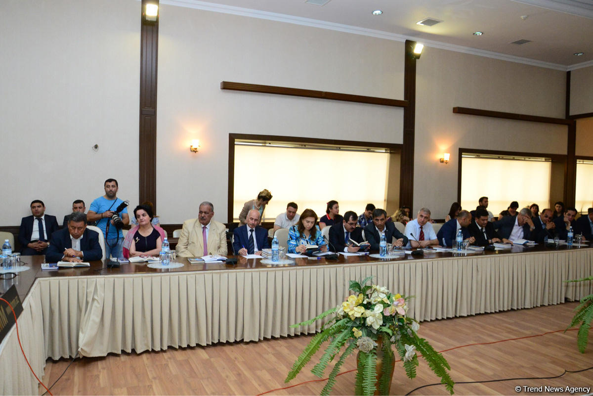 “Kaspi nəşrləri” seriyasından iki yeni kitabın təqdimatı olub (FOTO)