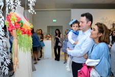 Leyla Əliyeva Heydər Əliyev Mərkəzində "Moda məkanı" adlı sərginin açılış mərasimində iştirak edib (FOTO)