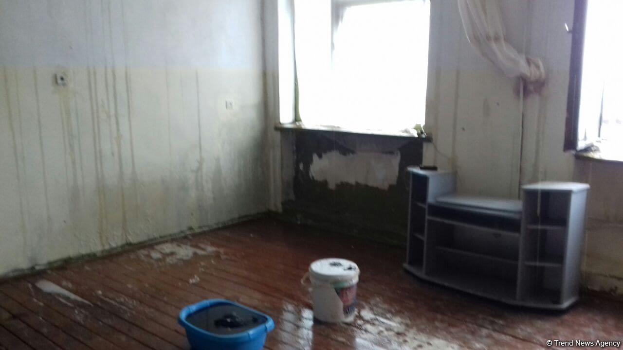 Yağış və dolu İsmayıllını iflic edib: Evlərə ziyan dəyib, elektrik xətləri qırılıb, yolları sel yuyub (FOTO)
