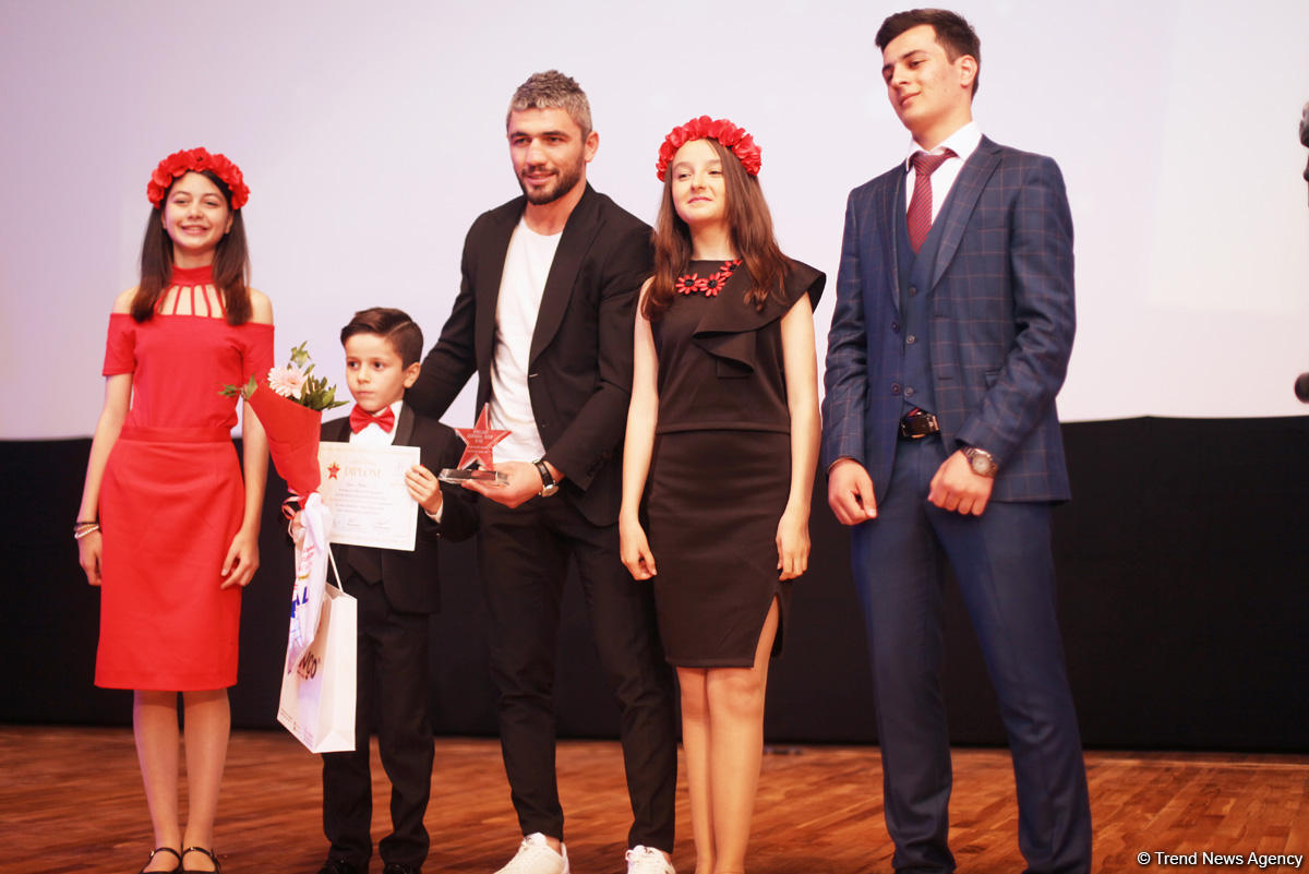 “Azerbaijan Golden Kids Awards 2018” qaliblərinin mükafatlandırma mərasimi keçirilib (FOTO)