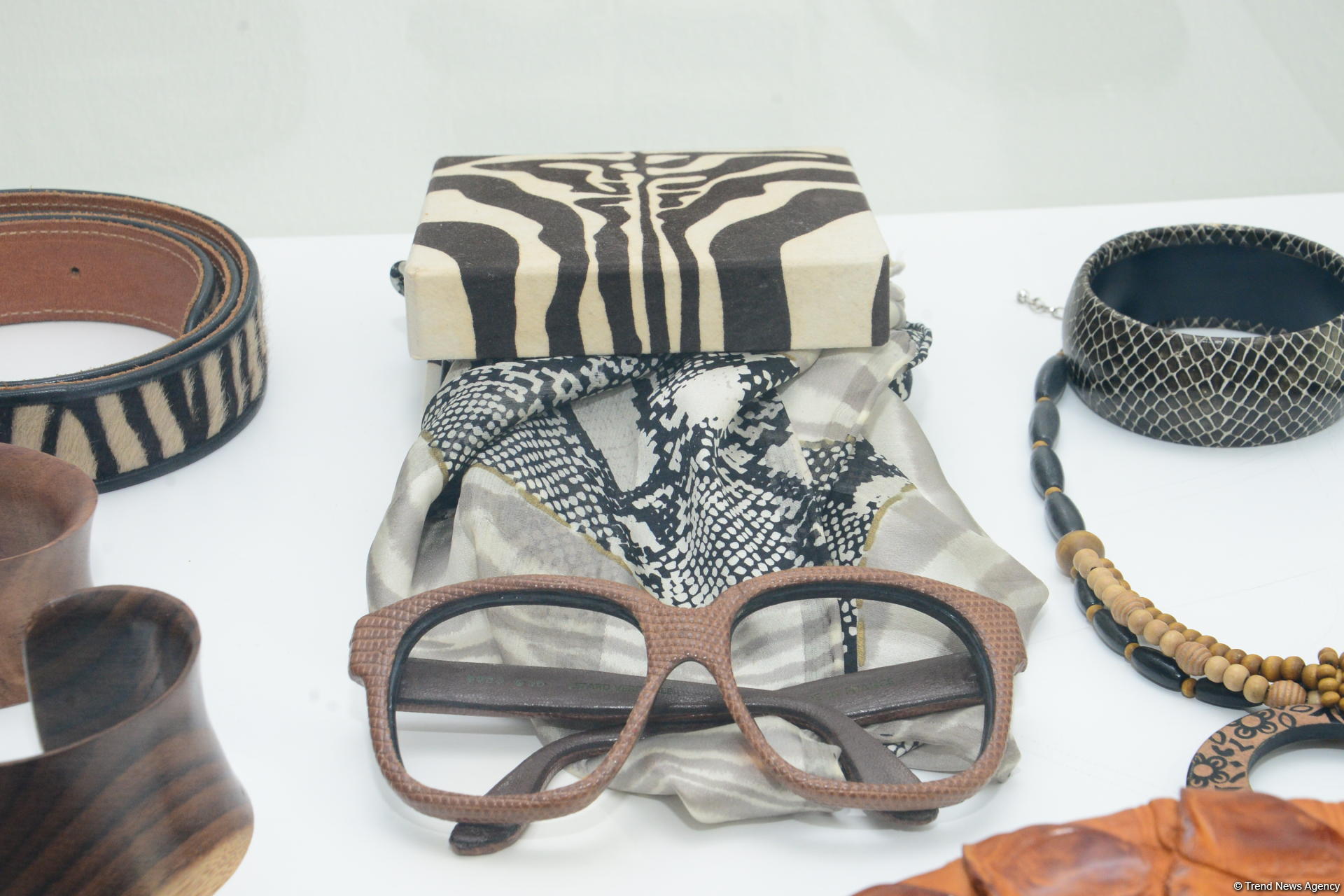 Leyla Əliyeva Heydər Əliyev Mərkəzində "Moda məkanı" adlı sərginin açılış mərasimində iştirak edib (FOTO)