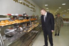 Ali Baş Komandan İlham Əliyev Müdafiə Nazirliyinin “N” saylı hərbi hissəsi üçün inşa edilmiş şəhərciklə tanış olub (FOTO) (YENİLƏNİB)
