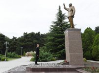 Prezident İlham Əliyev Naftalana səfər edib (FOTO)