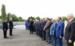 Prezident İlham Əliyev Şəmkir-Samux-Goranboy suvarma kanalının İpək yolu ilə kəsişmə qurğusunun və 4,95 km-lik hissəsinin açılışında iştirak edib (FOTO) (YENİLƏNİB)