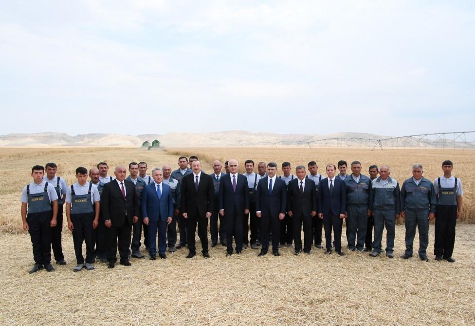Prezident İlham Əliyev Goranboyda “Region Agro” MMC-nin açılışında iştirak edib (FOTO) (YENİLƏNİB-2)