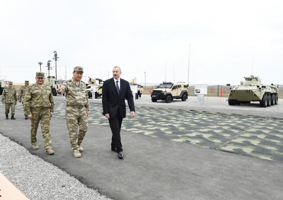 Ali Baş Komandan İlham Əliyev Müdafiə Nazirliyinin “N” saylı hərbi hissəsi üçün inşa edilmiş şəhərciklə tanış olub (FOTO) (YENİLƏNİB)