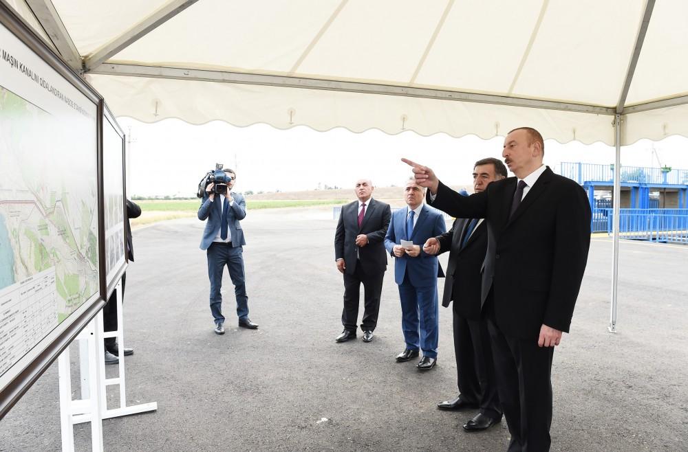 Prezident İlham Əliyev Şəmkir-Samux-Goranboy suvarma kanalının İpək yolu ilə kəsişmə qurğusunun və 4,95 km-lik hissəsinin açılışında iştirak edib (FOTO) (YENİLƏNİB)