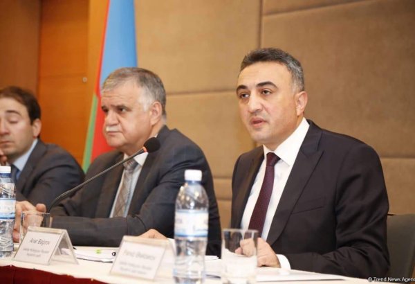 Azərbaycanda vəkillərin ümumi sayı 1202 nəfər oldu (FOTO)