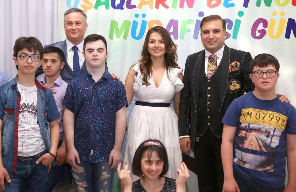 DTX-nin Mədəniyyət Mərkəzində Daun sindromlu uşaqlar üçün xeyriyyə tədbiri təşkil edilib (FOTO)