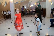 DTX-nin Mədəniyyət Mərkəzində Daun sindromlu uşaqlar üçün xeyriyyə tədbiri təşkil edilib (FOTO)