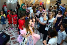 DTX-nin Mədəniyyət Mərkəzində Daun sindromlu uşaqlar üçün xeyriyyə tədbiri təşkil edilib (FOTO)