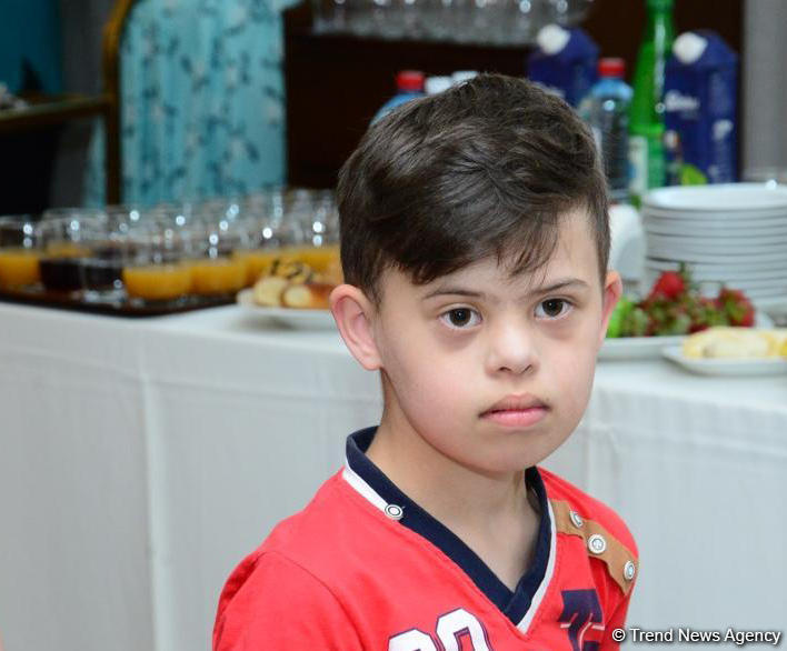 DTX-nin Mədəniyyət Mərkəzində Daun sindromlu uşaqlar üçün xeyriyyə tədbiri təşkil edilib (FOTO)