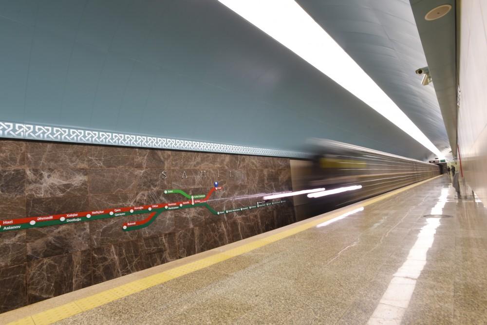 Prezident İlham Əliyev metronun “Sahil” stansiyasının əsaslı təmir və yenidənqurmadan sonra açılışında iştirak edib (YENİLƏNİB) (FOTO)